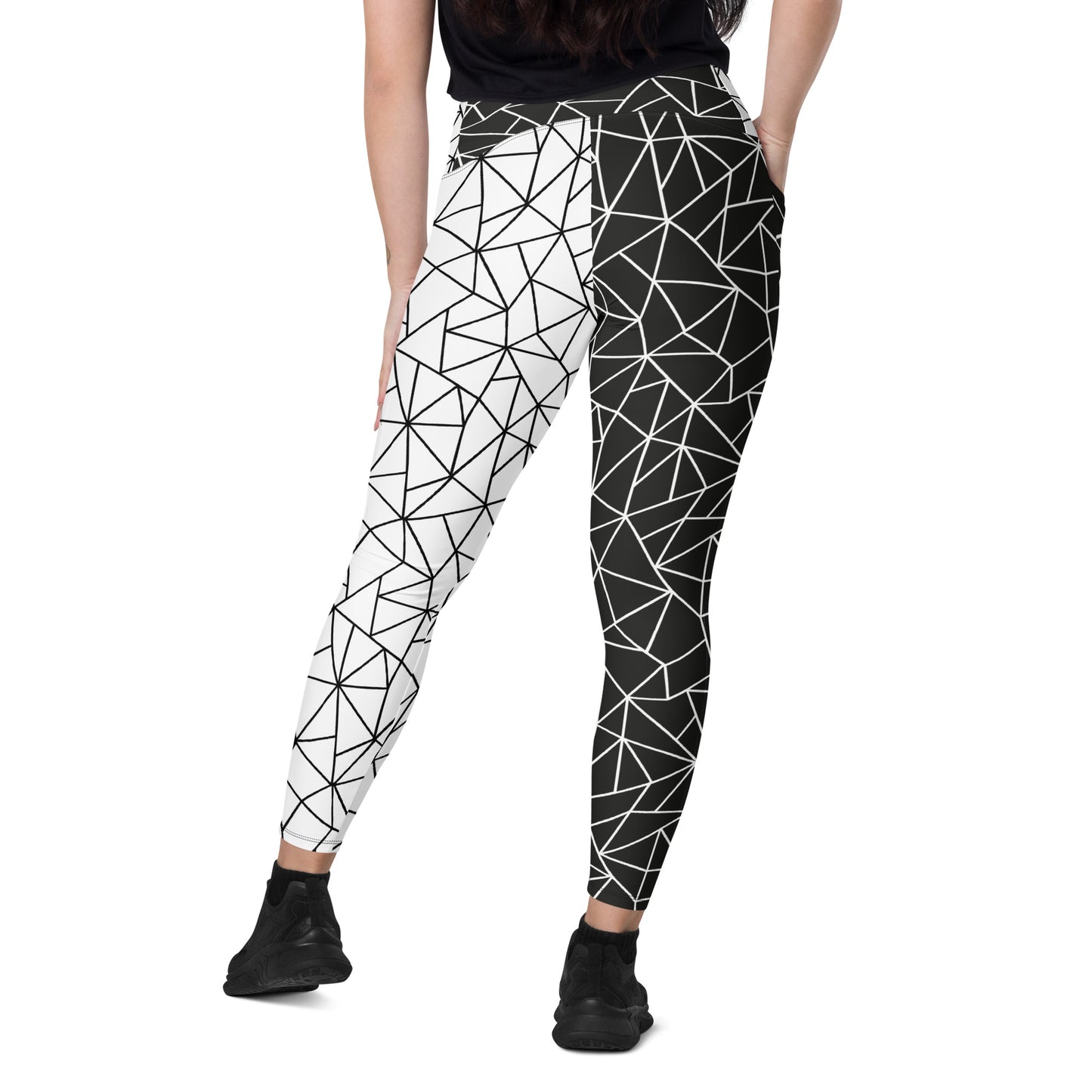 Angular Allure Women's Double Color Leggings With Pockets - FLAKOUT